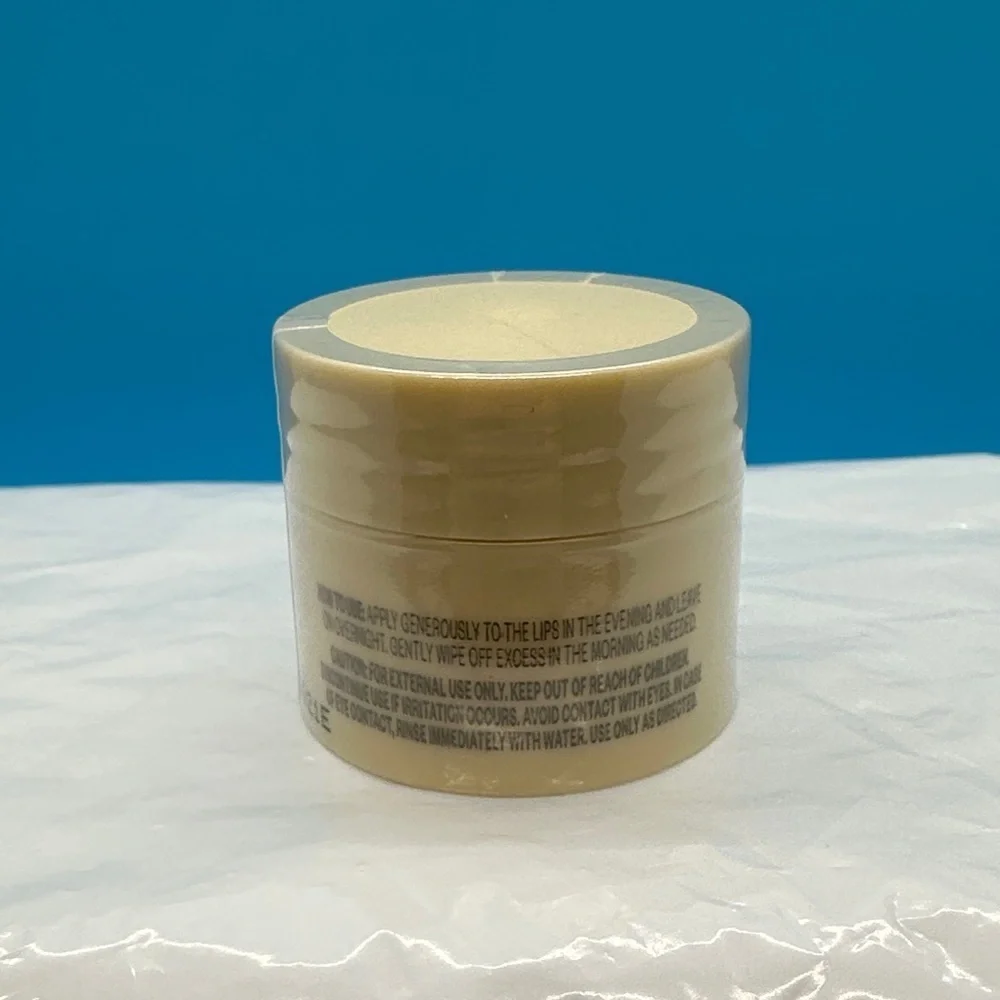 3/$15 🌼 Naturewell Lip Mask - Vanilla